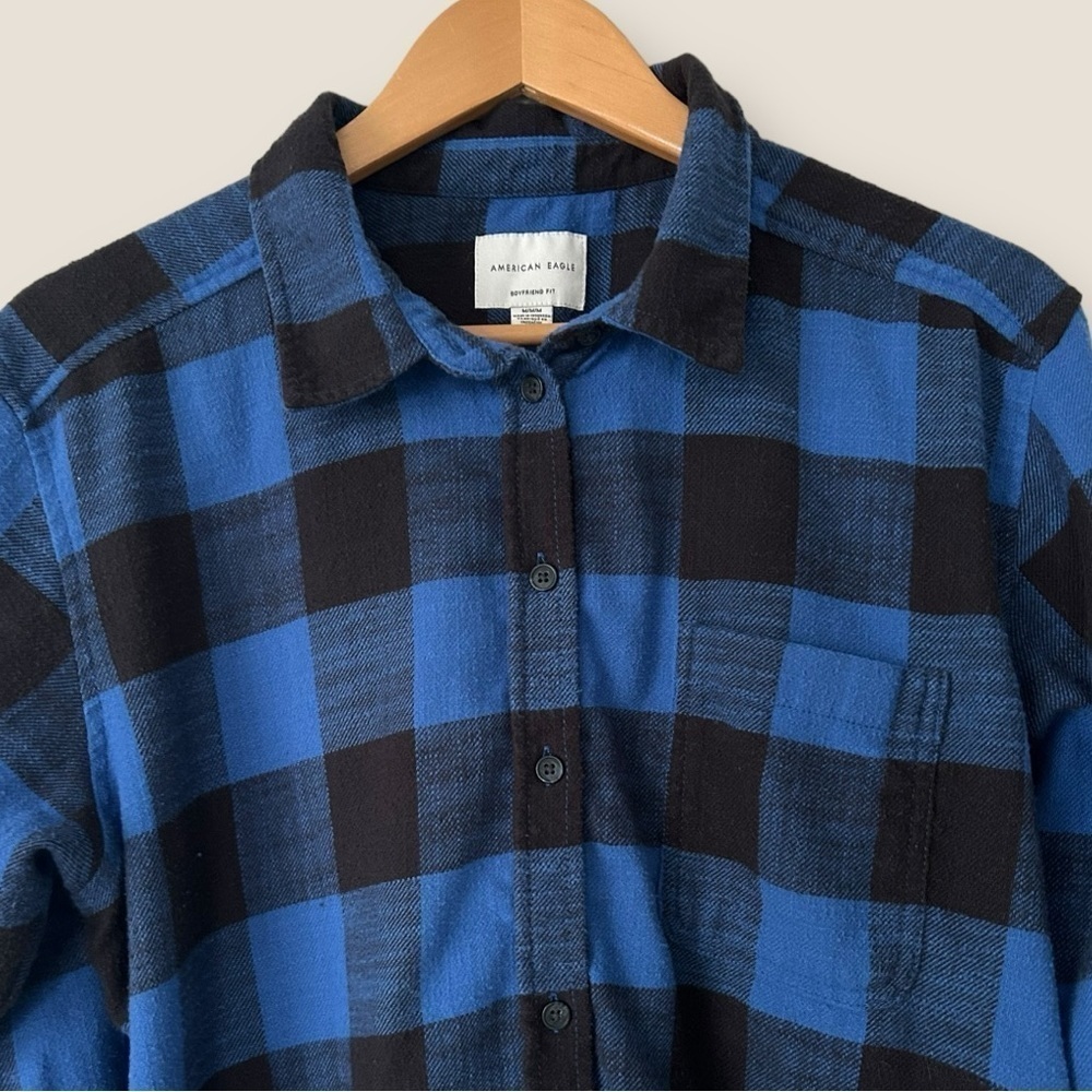 American Eagle Plaid Boyfriend Fit Button Down Flannel Shirt - Picture 3 of 8